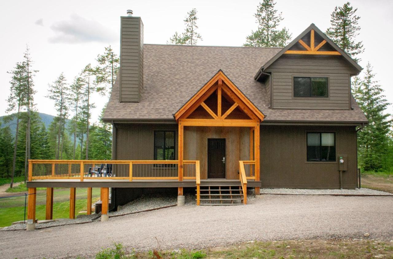 Glacier Homestead Coram Экстерьер фото